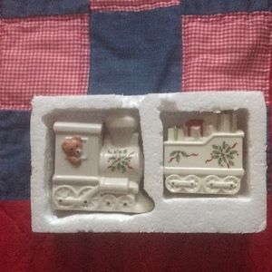 Lenox Christmas salt and pepper.